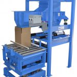 Vibrating boxes with grid deck table under roller conveyor