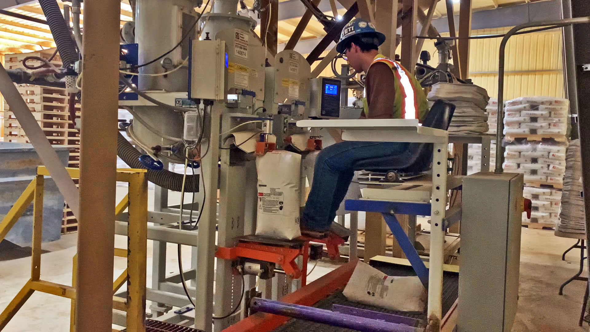 Bagging Machines for Open Mouth Bags, Valve Bags, Bulk Bags