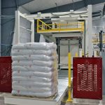 001d-high-speed-gantry-palletizer-system-wrapped-pallet-of-50-lb-bags