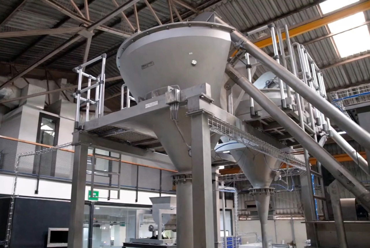 downstream-transfer-to-ingredient-batching-system