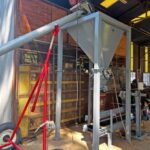 25 cubic foot hopper bin with auger conveyor