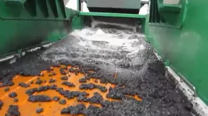 dewatering screen used to remove moisture from boiler ash